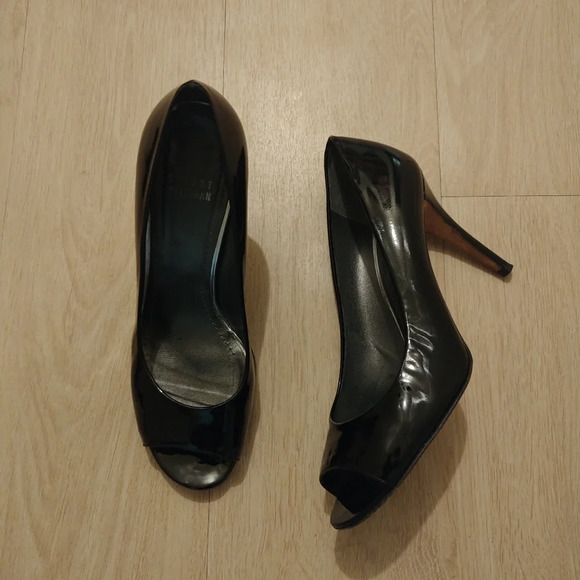 STUART WEITZMAN Black Solid Patent Leather Pumps - Picture 3 of 8